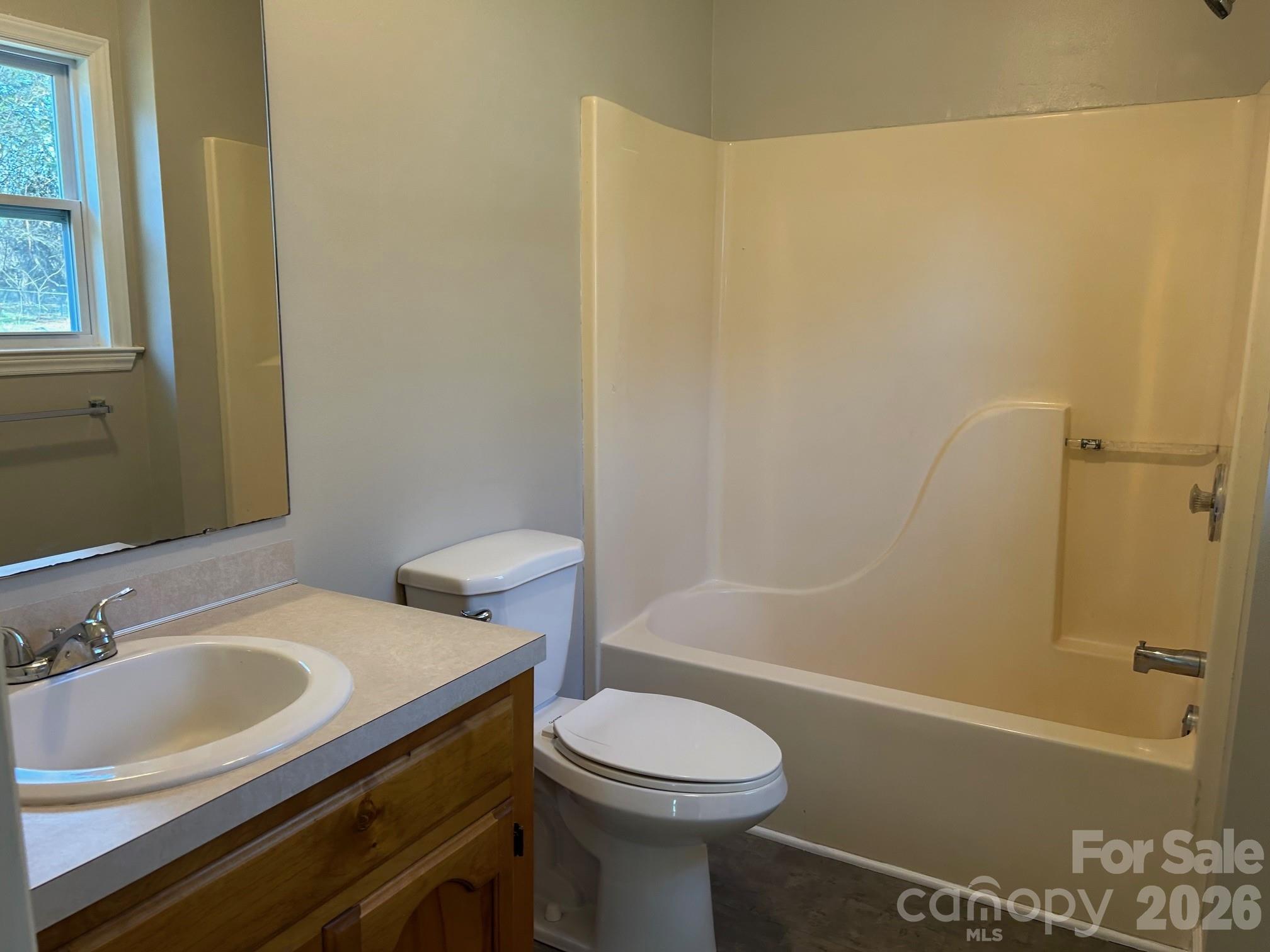 564 South Shiloh Road York, SC 29745 - Photo 13 of 28
