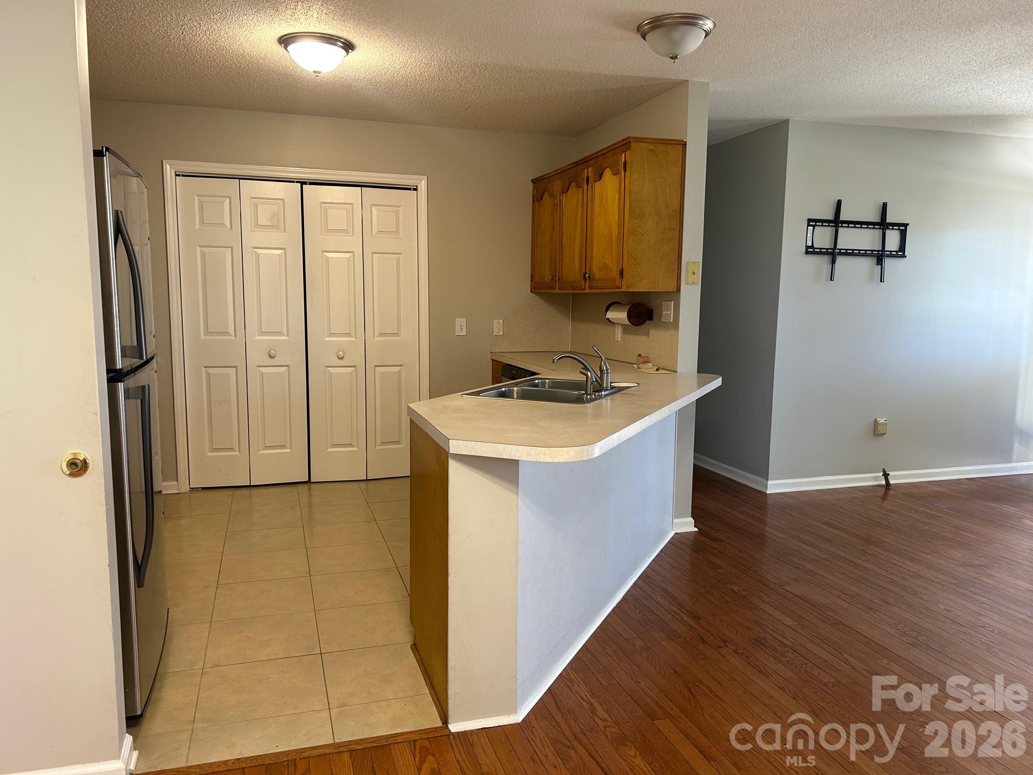 564 South Shiloh Road York, SC 29745 - Photo 6 of 28