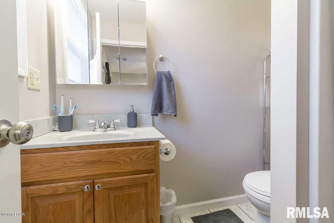 16958 Caplinger Pond Road Marion, IL 62959 - Photo 17 of 22