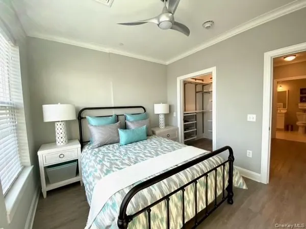 $3,650 | 75 East Hoffman Avenue, Unit 2009, Lindenhurst, NY 11757