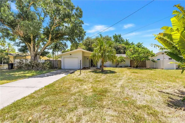 $3,000 | 5846 12th Street South, St. Petersburg, FL 33705