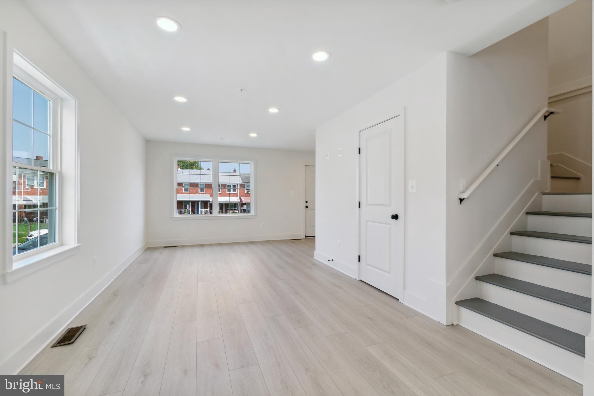 557 Chalcot Square Essex, MD 21221 - Photo 12 of 46