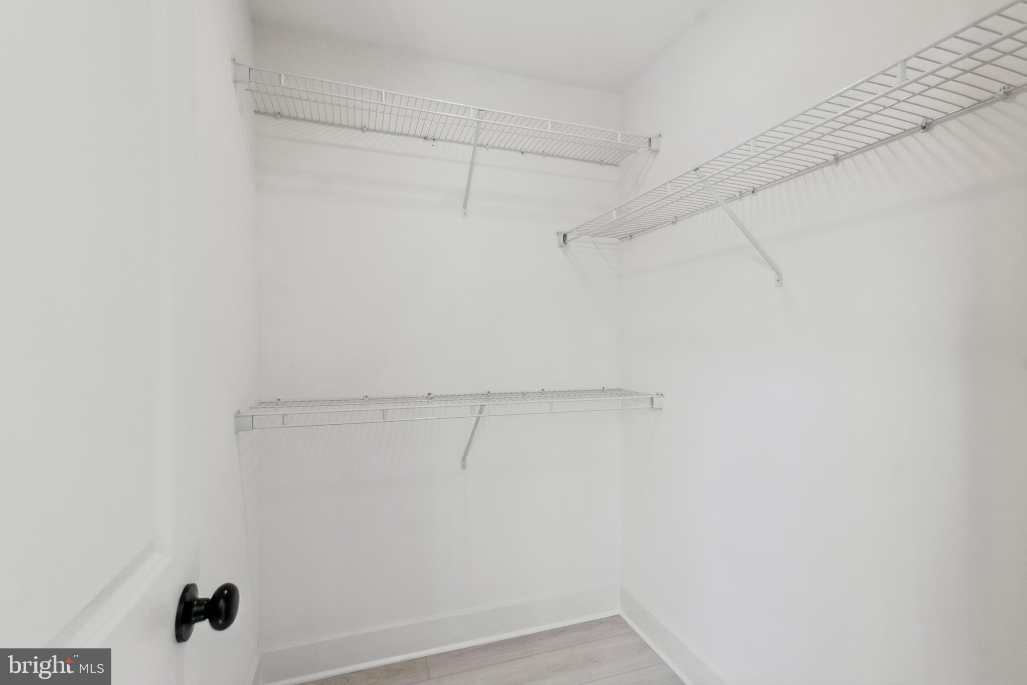 557 Chalcot Square Essex, MD 21221 - Photo 33 of 46