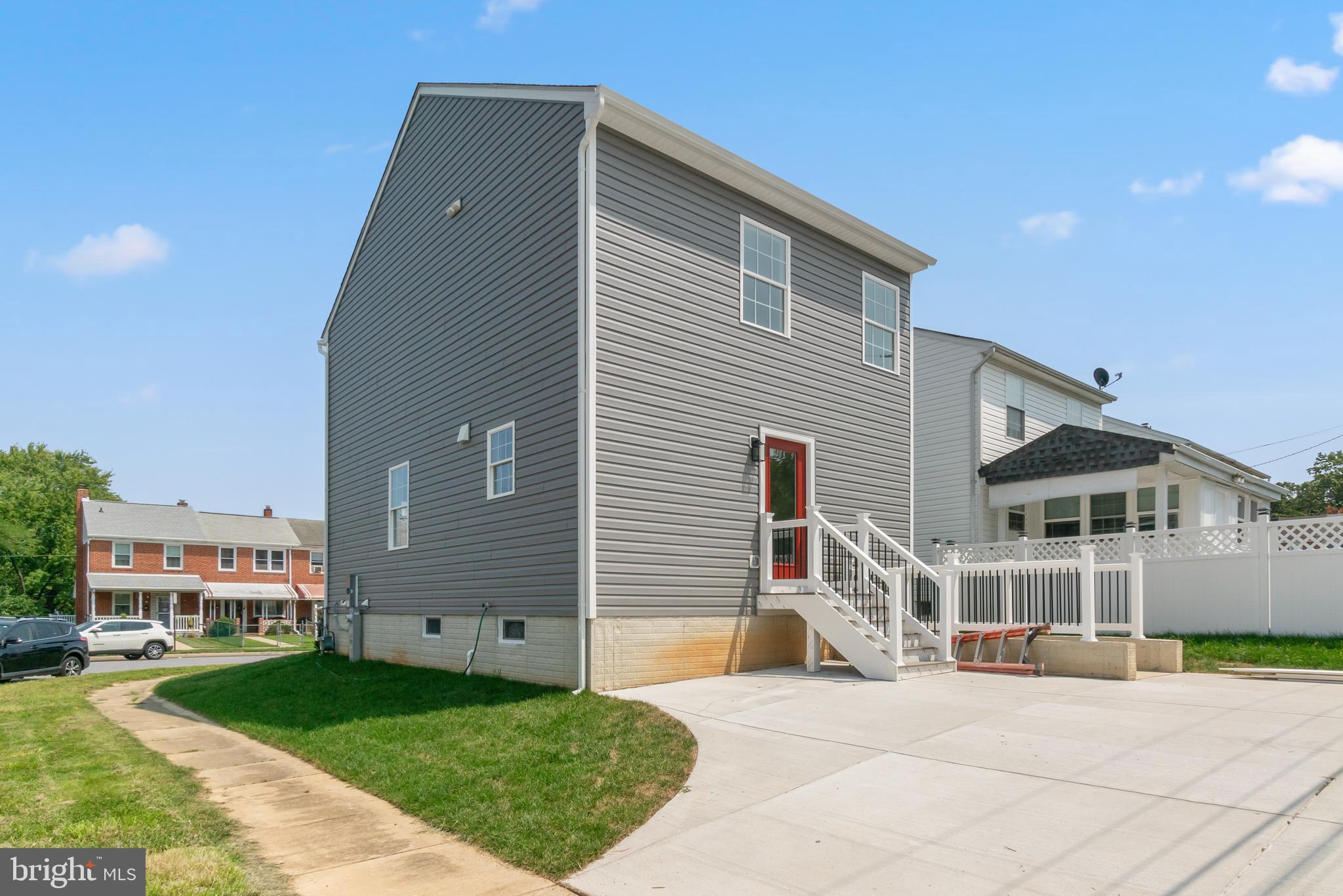 557 Chalcot Square Essex, MD 21221 - Photo 4 of 46