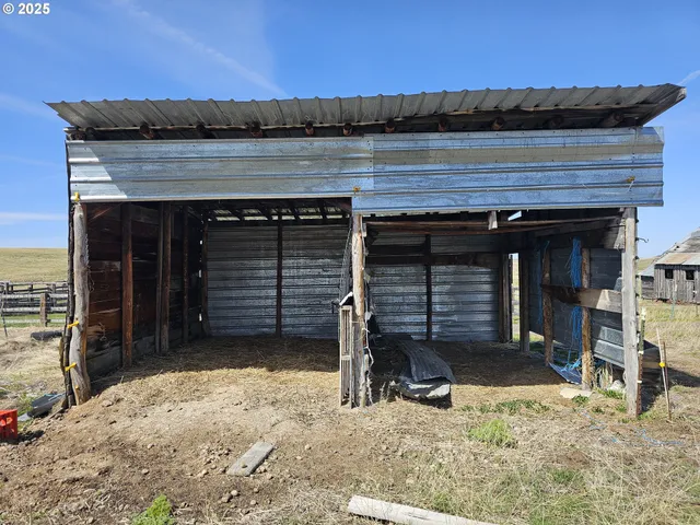 $99,999 | 54901 Willow Street, Heppner, OR 97836