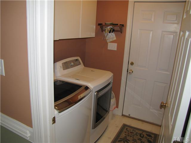 12101 Old Creedmoor Road Raleigh, NC 27613 - Photo 15 of 25 Laundry Room