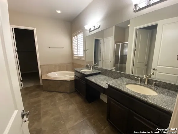 $3,600 | 515 Tranquil Oak, San Antonio, TX 78260