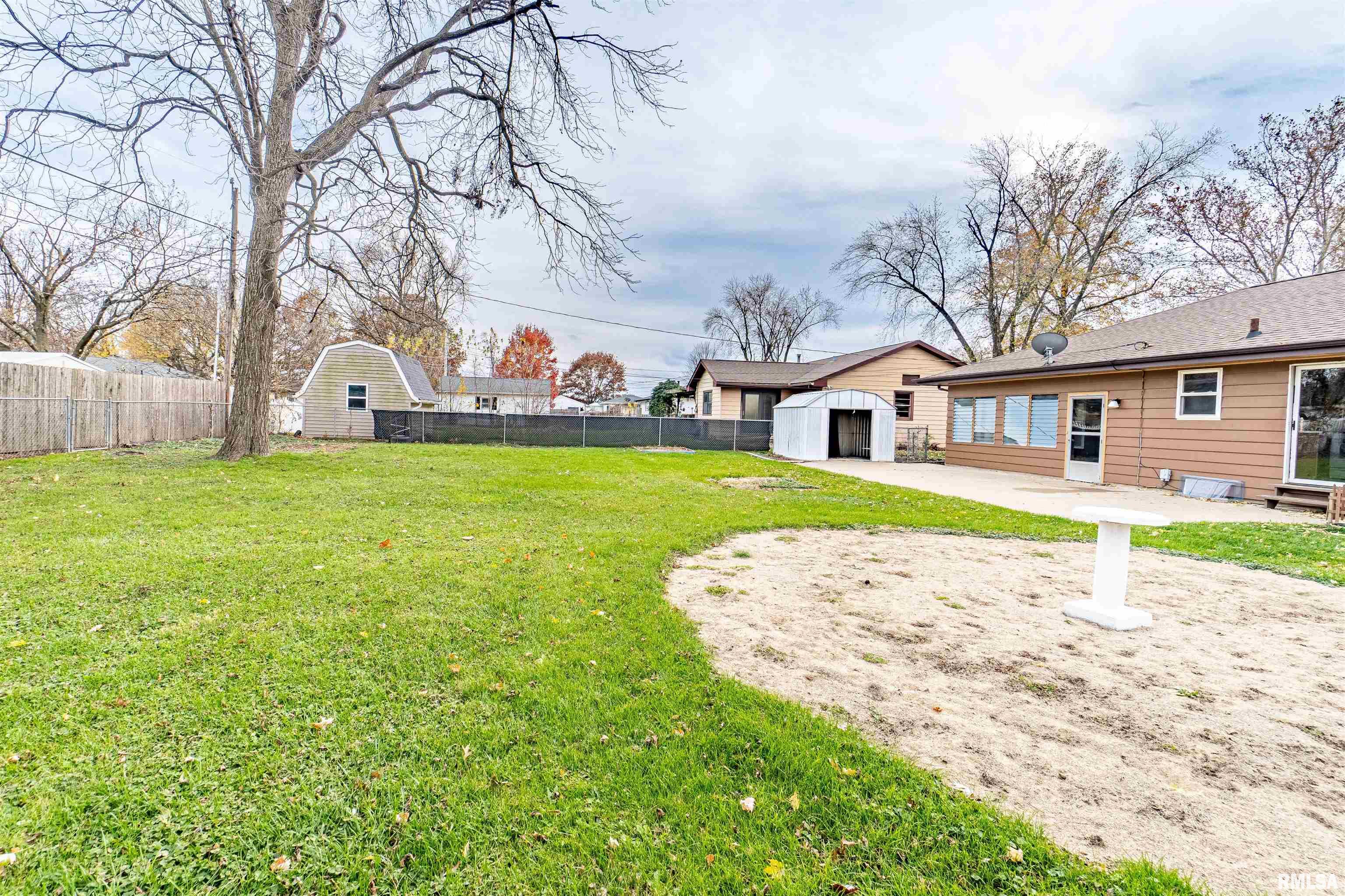 2702 Daycor Divide Peoria, IL 61607 - Photo 24 of 25