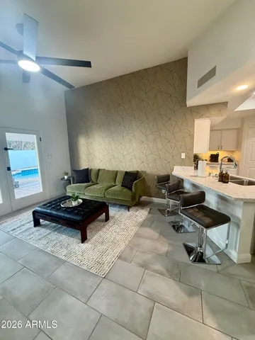 $18,995 | 10367 East Wood Drive, Scottsdale, AZ 85260