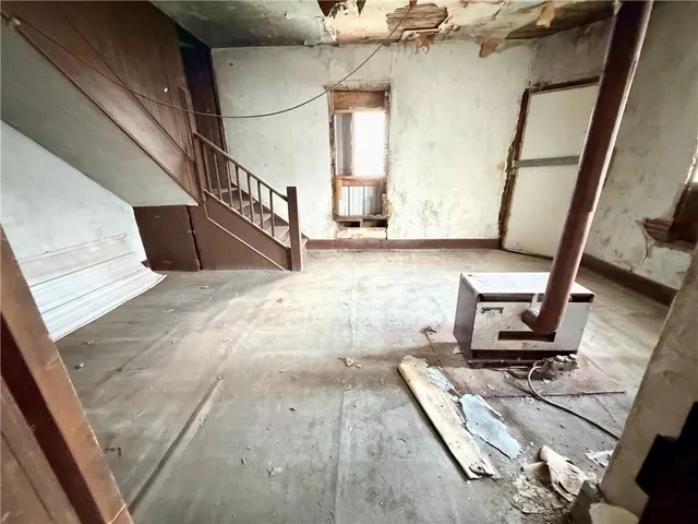 $75,000 | 424 East Walnut Street, Rich Hill, MO 64779