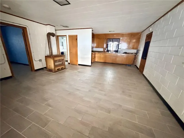 $75,000 | 424 East Walnut Street, Rich Hill, MO 64779