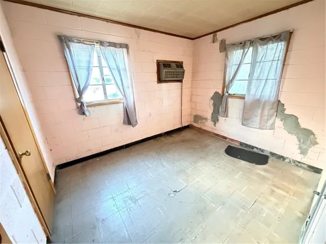 $75,000 | 424 East Walnut Street, Rich Hill, MO 64779