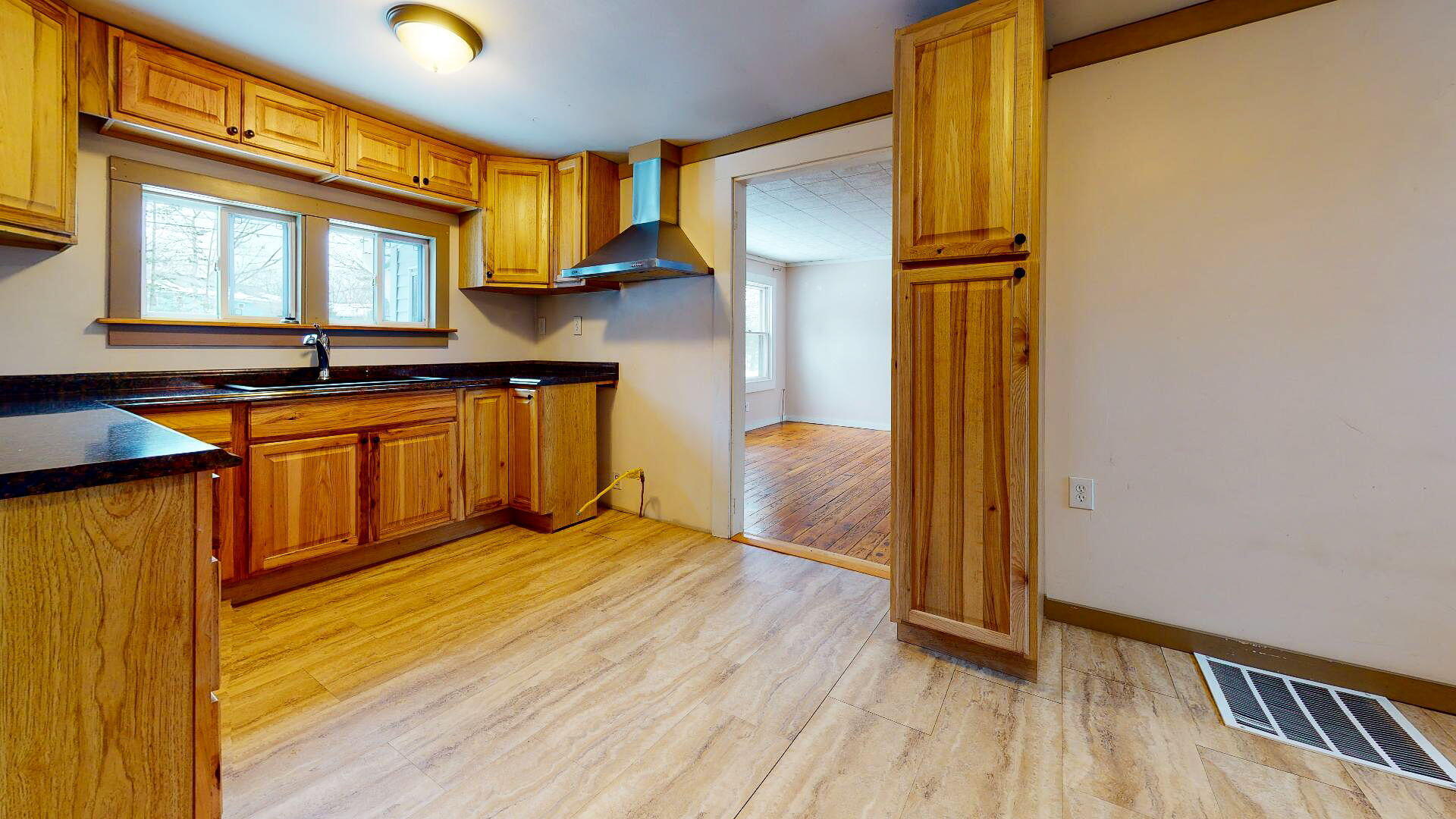 22 Langdon Road Wiscasset, ME 04578 - Photo 9 of 22 9-web-or-mls-22-Langdon-Road-Kitchen