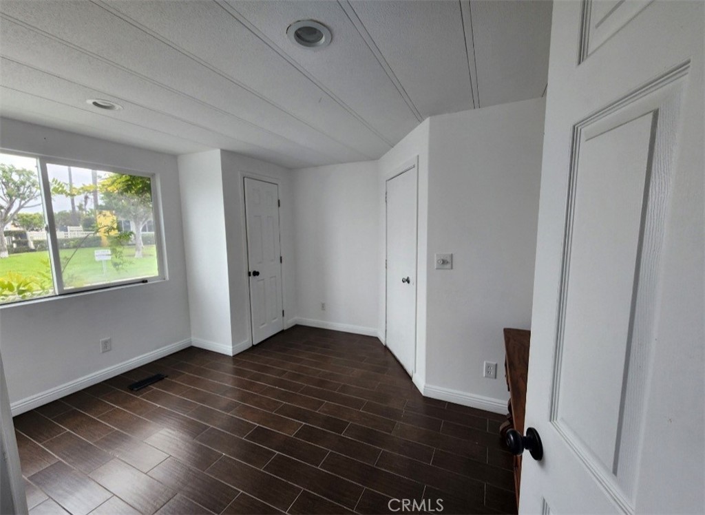 21851 Newland, Unit 127 Huntington Beach, CA 92646 - Photo 5 of 13