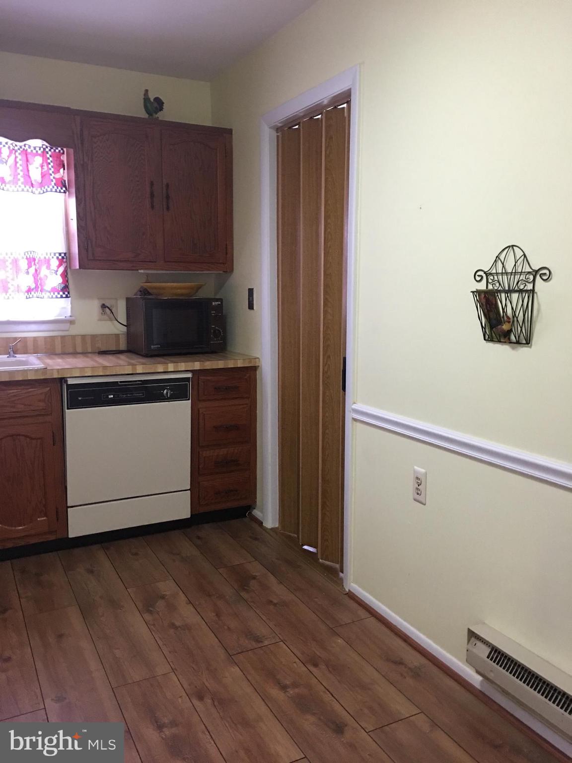 1B Acorn Road, Unit B Manahawkin, NJ 08050 - Photo 15 of 16