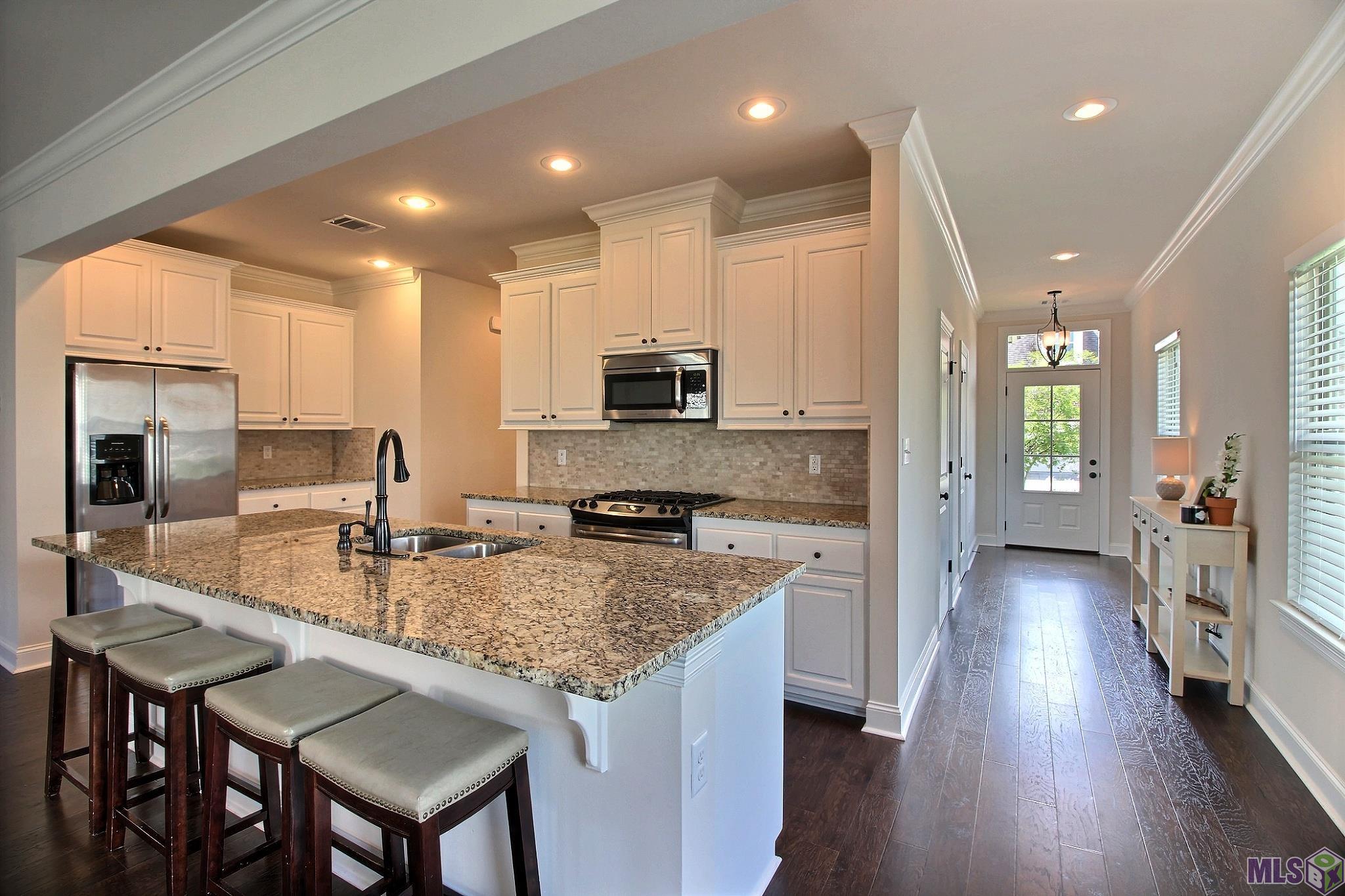 2160 Shadowbrook Drive Baton Rouge, LA 70816 - Photo 6 of 23