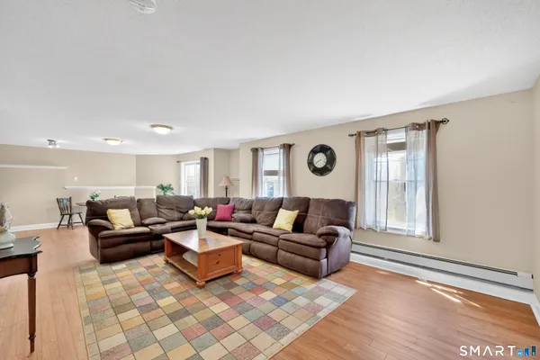 $459,900 | 81 Lakeview Heights, Tolland, CT 06084
