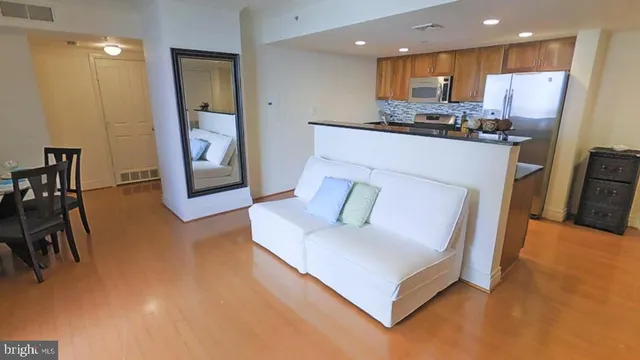 $210,000 | 414 Water Street, Unit 1901, Baltimore, MD 21202