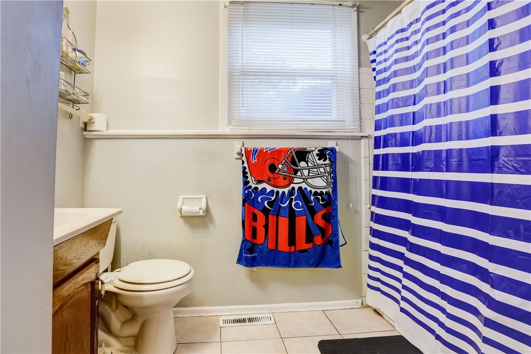1359 Lehigh Station Road Henrietta, NY 14467 - Photo 22 of 32 Lower level full bath