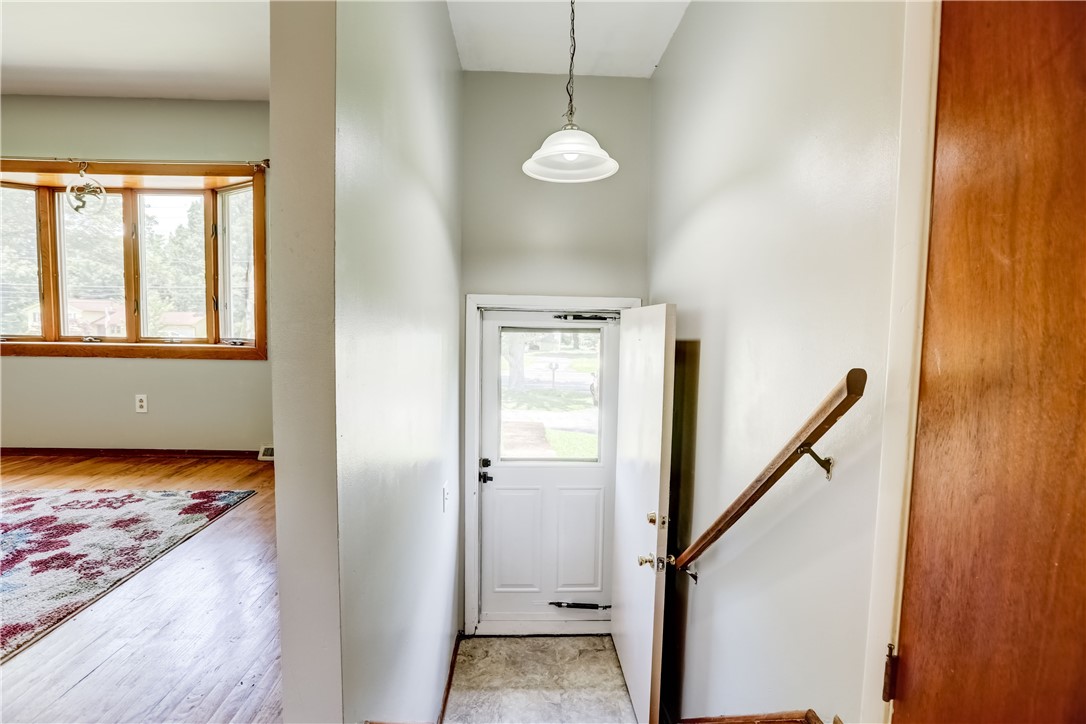 1359 Lehigh Station Road Henrietta, NY 14467 - Photo 3 of 32 Entrance to top apartment