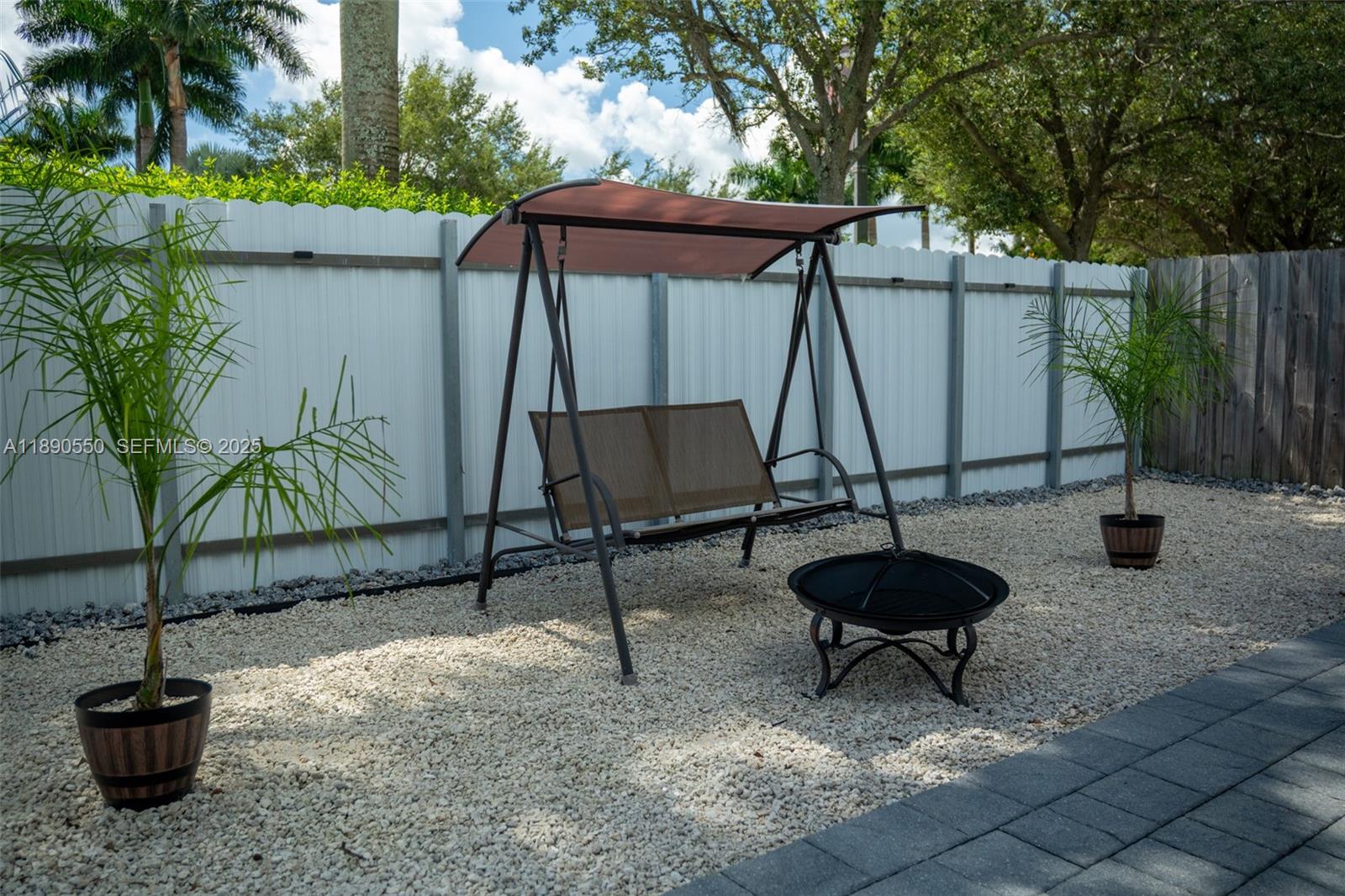 3174 Southeast 3rd Drive Homestead, FL 33033 - Photo 29 of 56