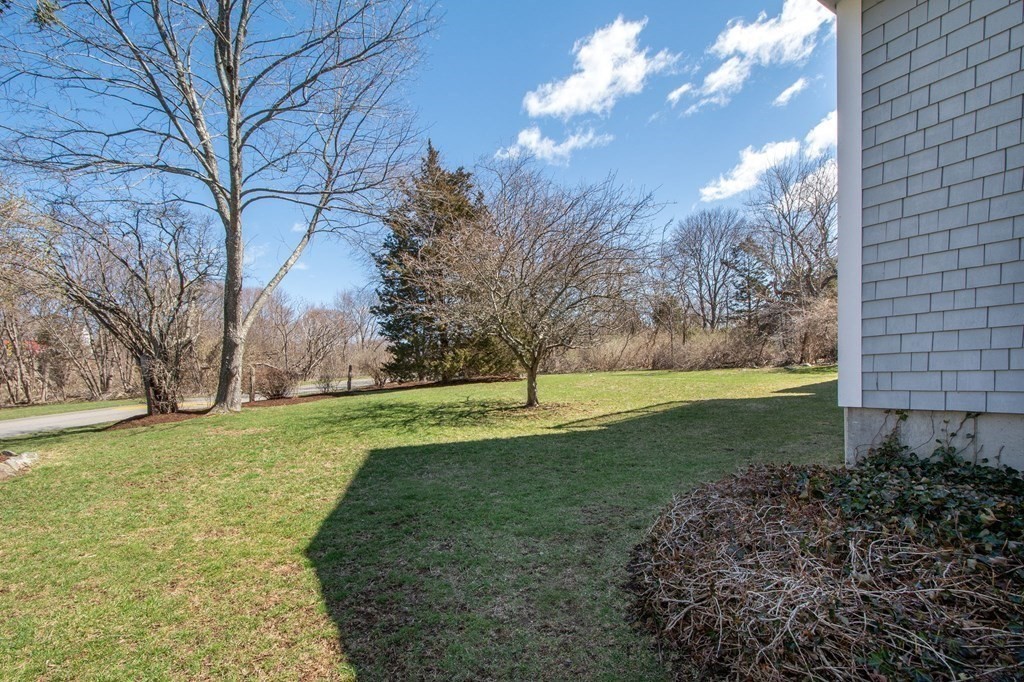 1 Rivers Edge Road, Unit 1 Hull, MA 02045 - Photo 4 of 21