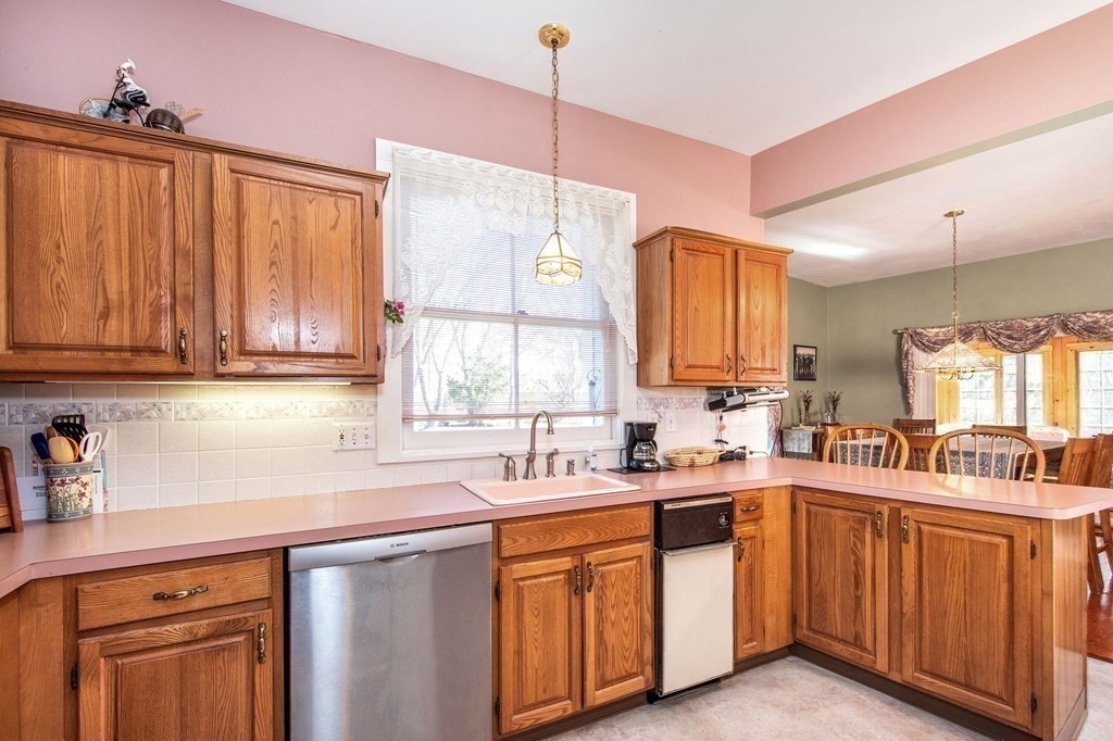 1 Rivers Edge Road, Unit 1 Hull, MA 02045 - Photo 10 of 21