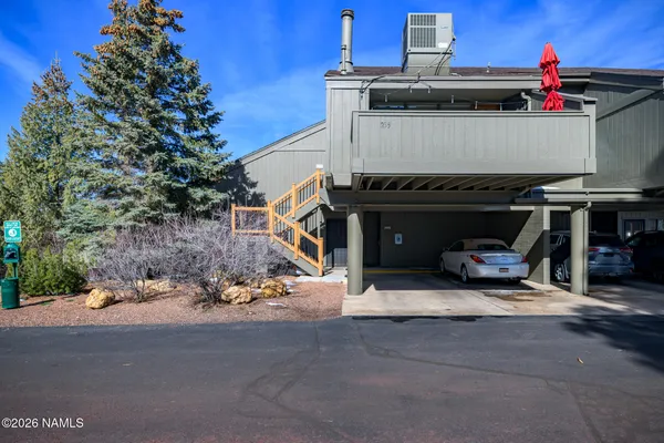 $320,000 | 2650 Valley View Drive, Unit 235, Flagstaff, AZ 86004