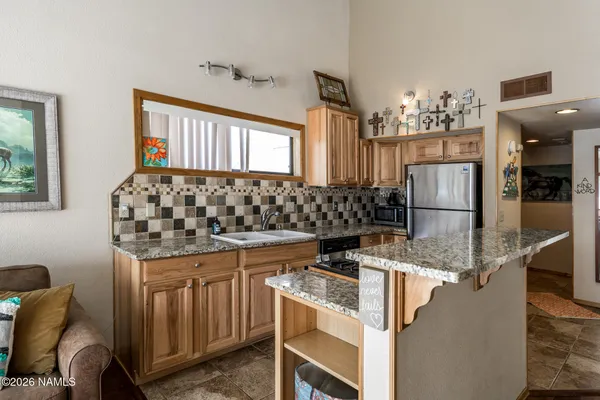 $320,000 | 2650 Valley View Drive, Unit 235, Flagstaff, AZ 86004