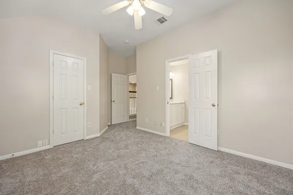 $3,000 | 1919 Valleria Court, Sugar Land, TX 77479