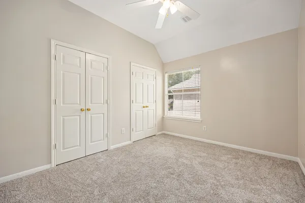 $3,000 | 1919 Valleria Court, Sugar Land, TX 77479