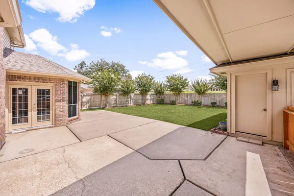 $3,000 | 1919 Valleria Court, Sugar Land, TX 77479