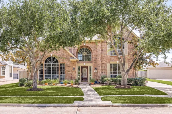 $3,000 | 1919 Valleria Court, Sugar Land, TX 77479