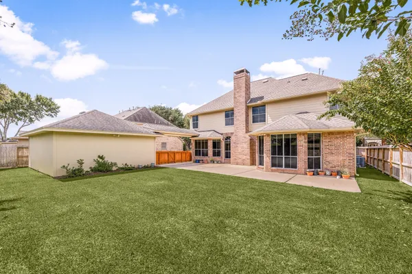 $3,000 | 1919 Valleria Court, Sugar Land, TX 77479