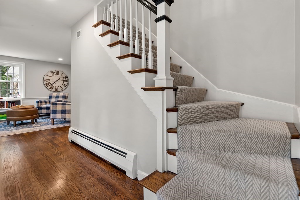 14 Sedgemeadow Road Wayland, MA 01778 - Photo 13 of 24