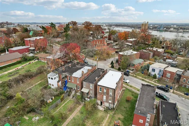 $129,900 | 3833 Marine Avenue, St. Louis, MO 63118