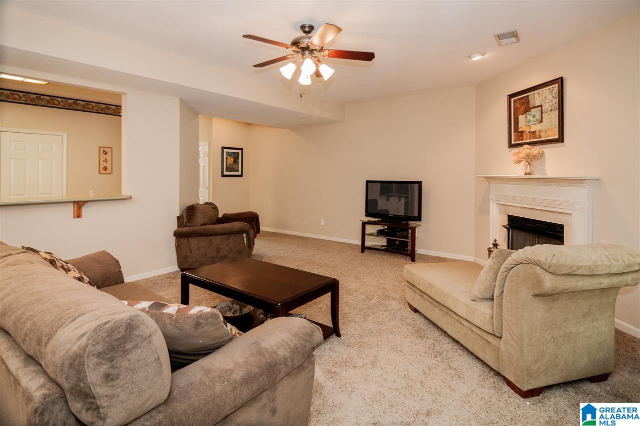 147 Frances Lane Helena, AL 35080 - Photo 5 of 28