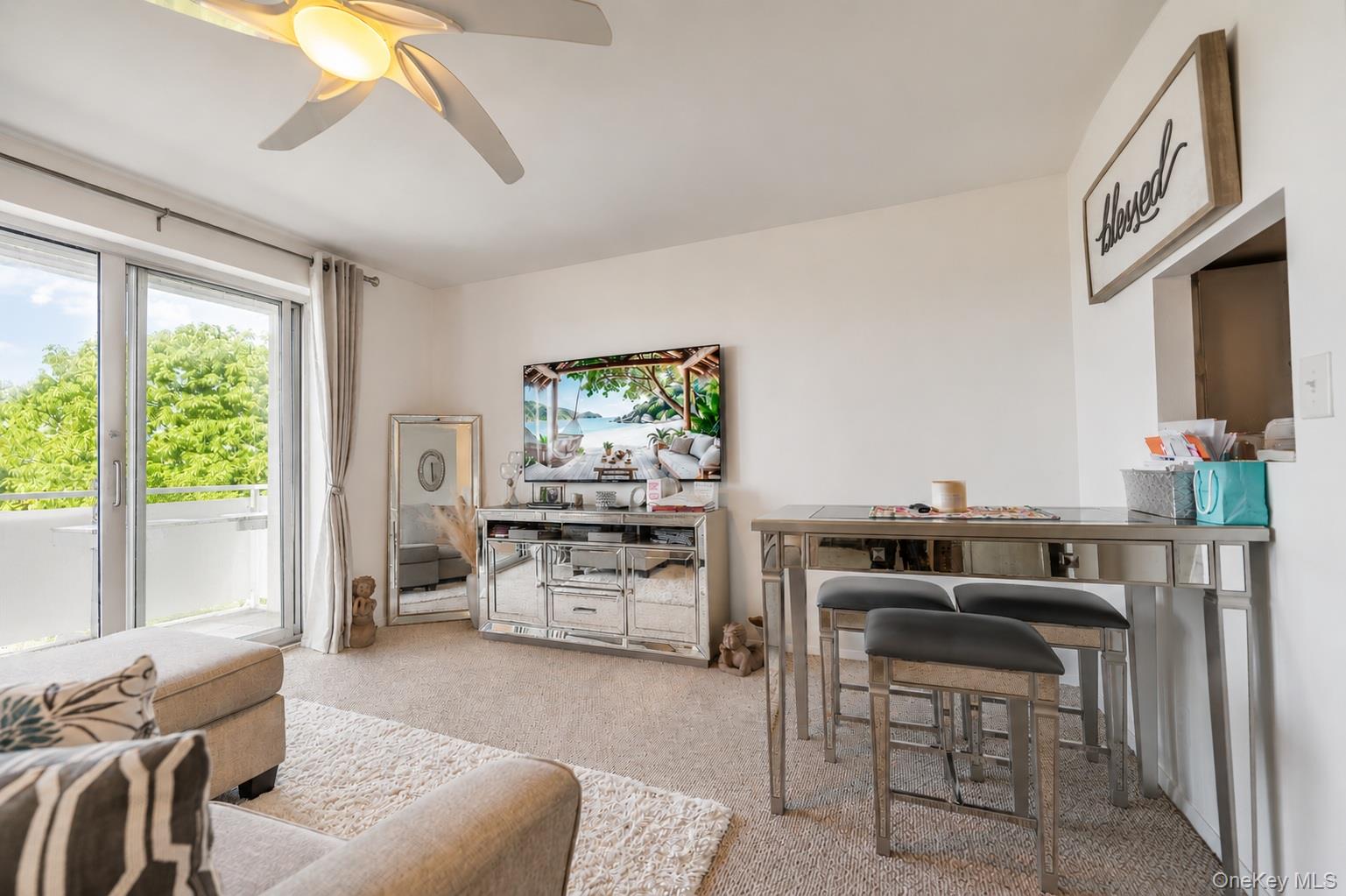 2 Richmond Road, Unit 3R Lido Beach, NY 11561 - Photo 8 of 30