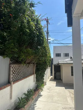 $1,958,000 | 525 South Freeman Street, Oceanside, CA 92054