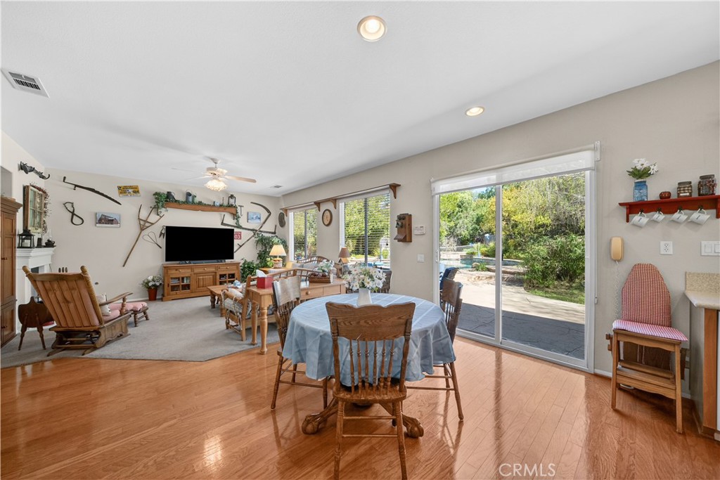 22262 Trinity Place Saugus, CA 91390 - Photo 28 of 76 Kitchen Table into Family Room