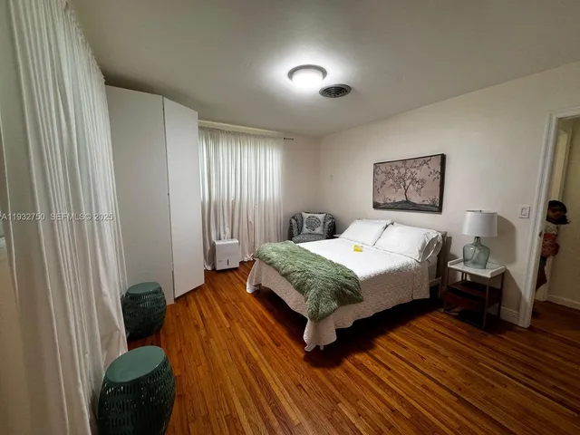 $4,950 | 130 Malaga Avenue, Coral Gables, FL 33134