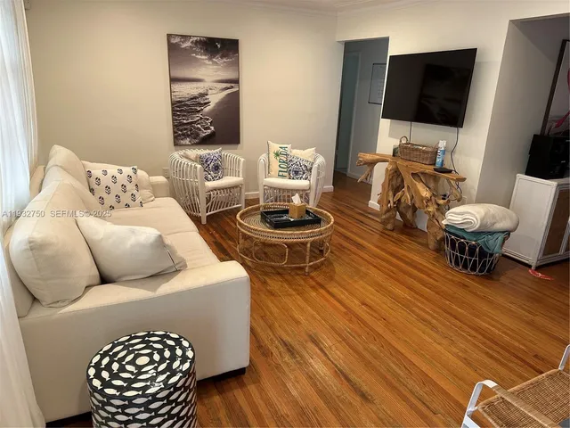 $4,950 | 130 Malaga Avenue, Coral Gables, FL 33134