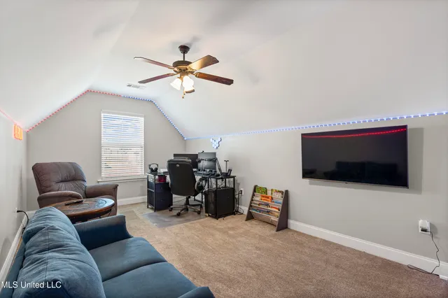 $330,000 | 115 Fairway Drive, Senatobia, MS 38668