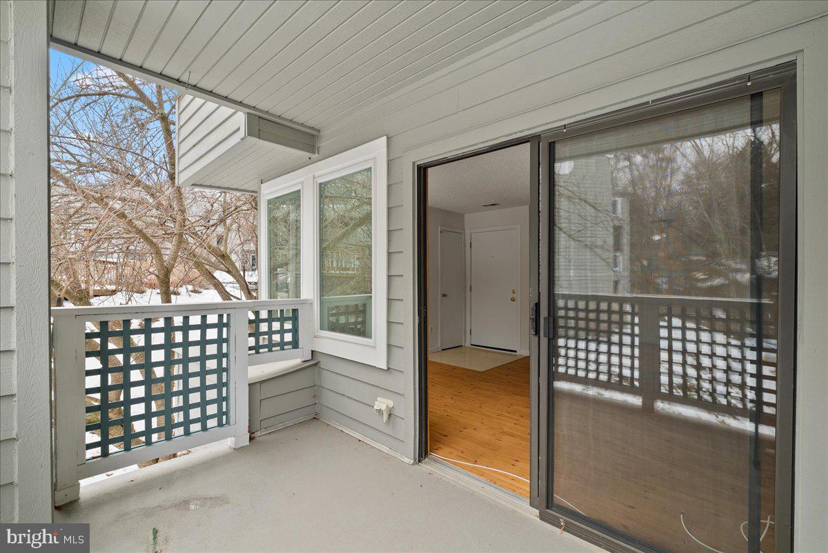 11719 Summerchase Circle Reston, VA 20194 - Photo 23 of 25