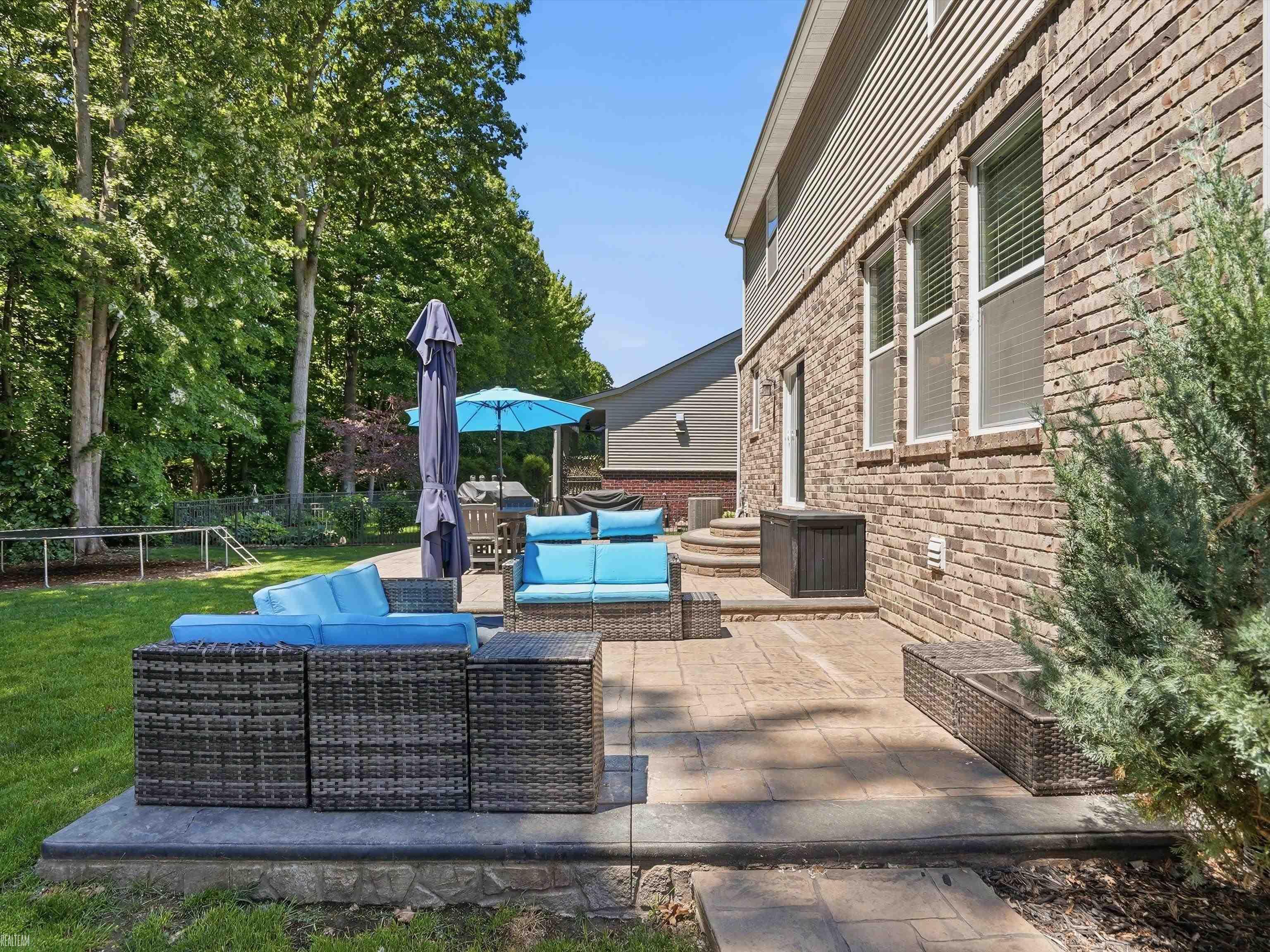 22326 Homestead Drive Macomb, MI 48044 - Photo 60 of 75