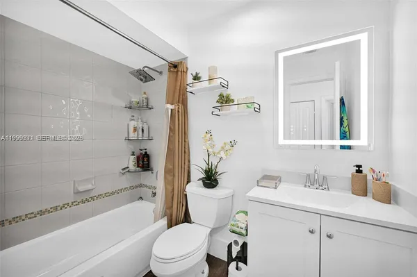 $3,900 | 13416 Southwest 108th St Circle North, Miami, FL 33186