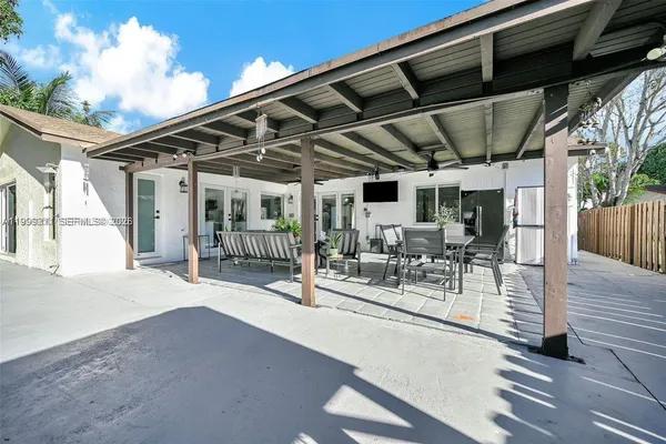 $3,900 | 13416 Southwest 108th St Circle North, Miami, FL 33186