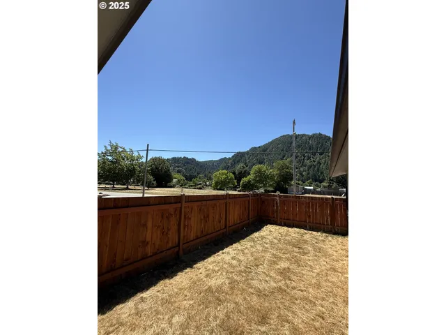 a view of outdoor space