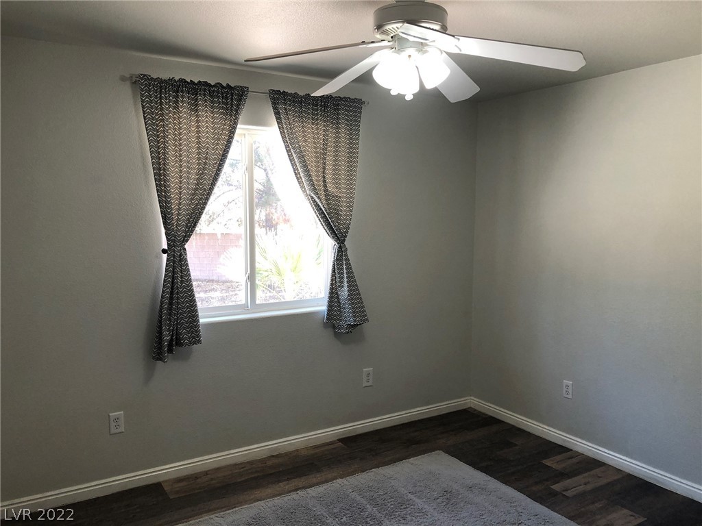 4320 Alfalfa Field Street Logandale, NV 89021 - Photo 20 of 38