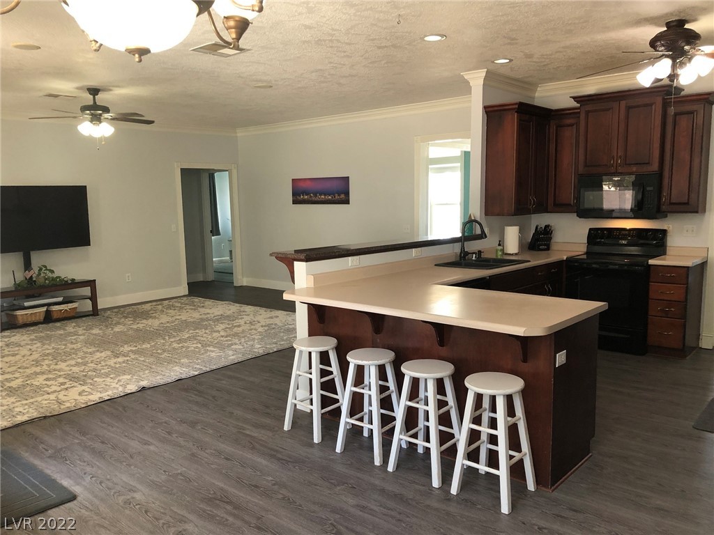 4320 Alfalfa Field Street Logandale, NV 89021 - Photo 10 of 38